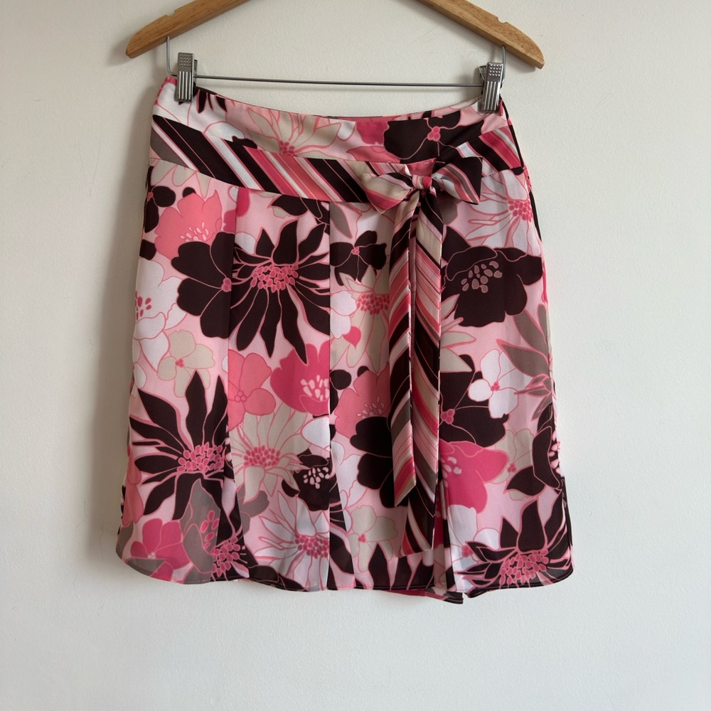 Ann Taylor LOFT || Woman’s Pink and Brown Floral Mini Skirt size 2 P